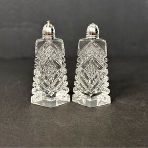Vintage Clear Cut Crystal Salt & Pepper Made in Japan by Artmark Elegant